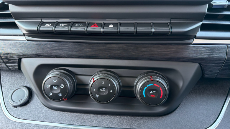 Renault Trafic Lwb Diesel LL30 Blue dCi 150 Extra [Safety] Van